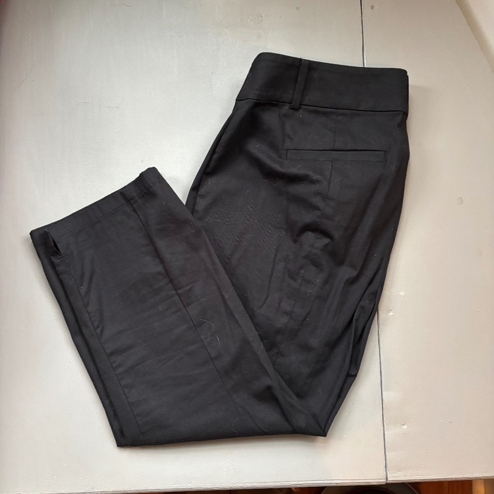 Ann Taylor Cambridge Crop Black 4P